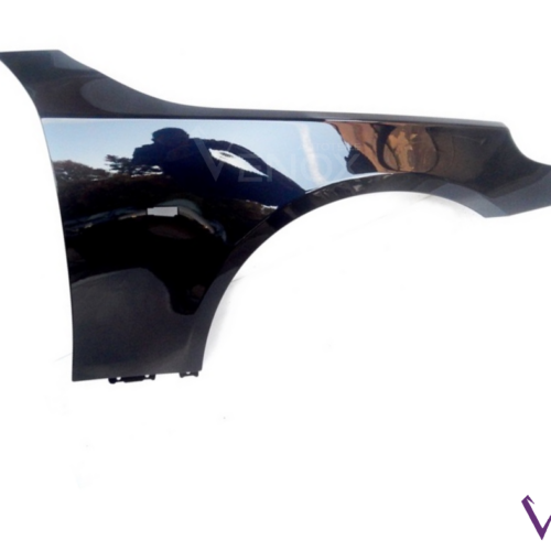Voor BMW E60 E61 03-10 FRONT RIGHT Spatbord IN 668 GEPAST NIEUW