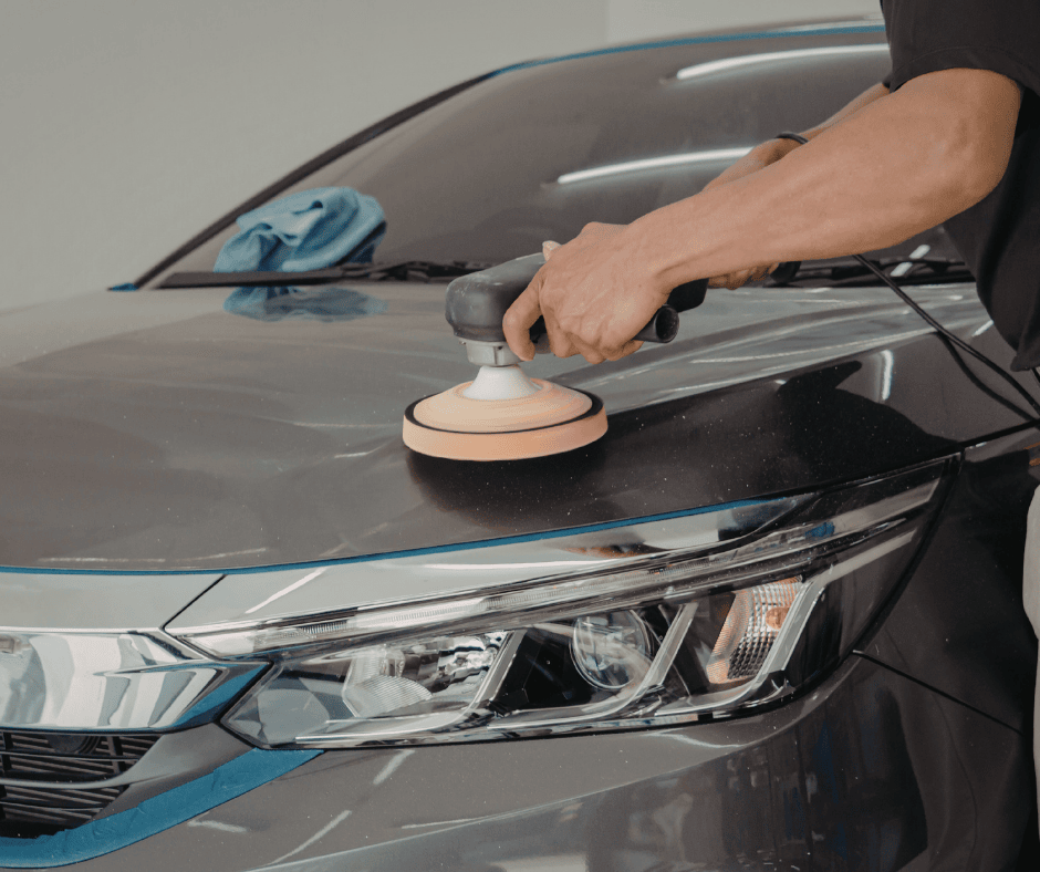 Hoe lang duurt het monteren en demonteren van een motorkap?